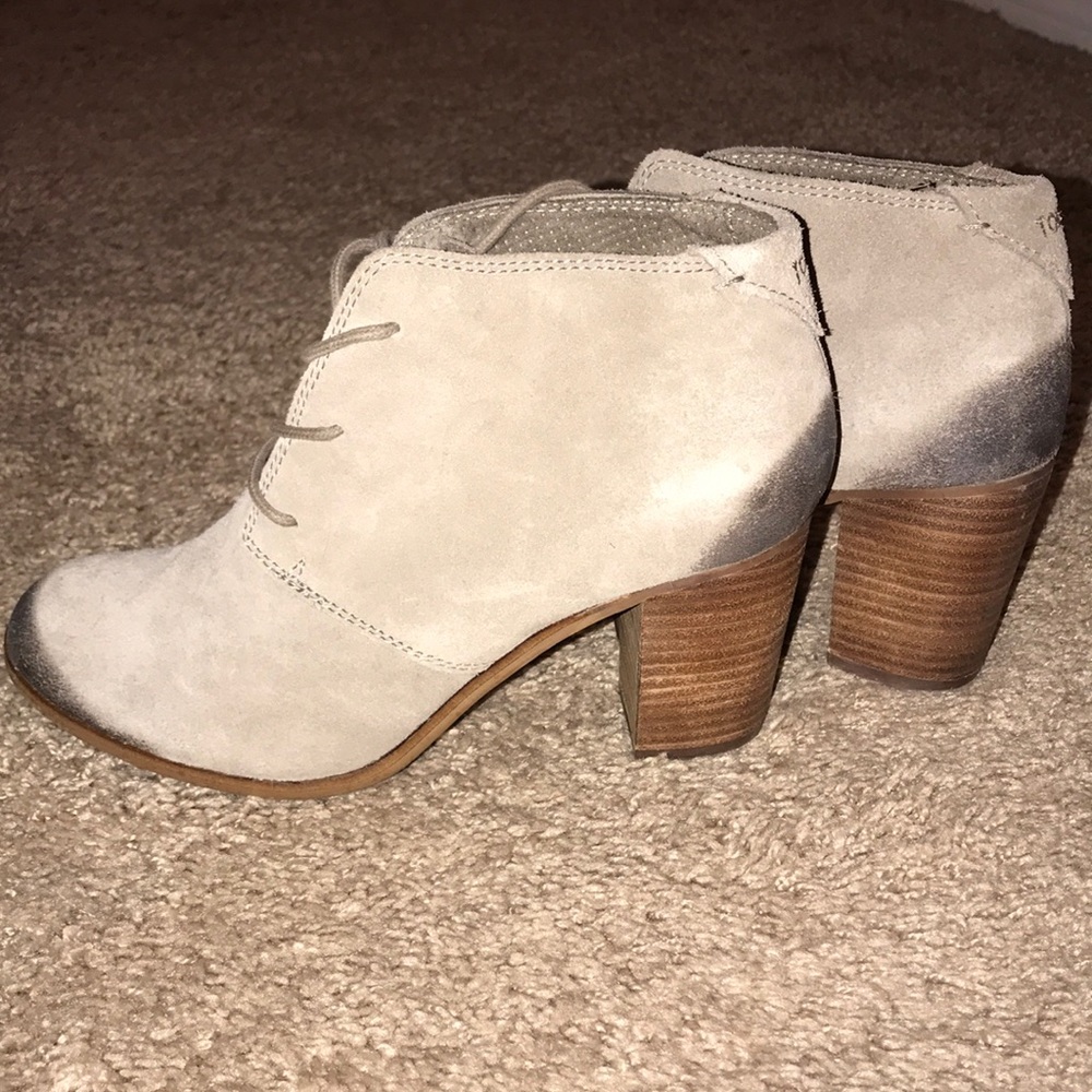 Toms boot heels